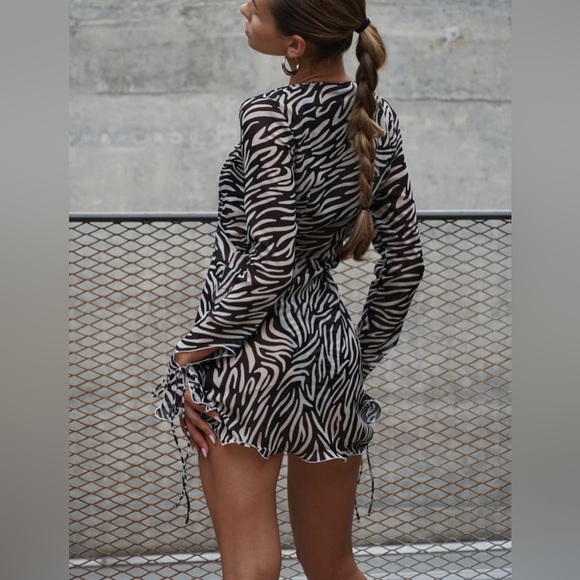 Rumored East End Mini Dress - Picture 4 of 9